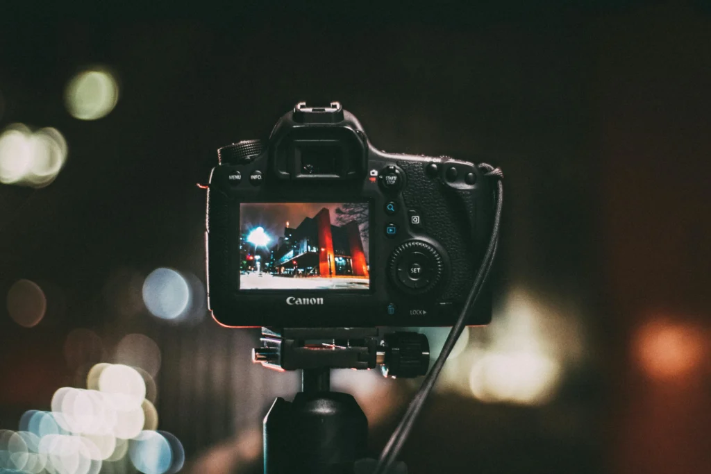 a camera with a landscape portrait Top Freelanace Digital Marketer In Kochi